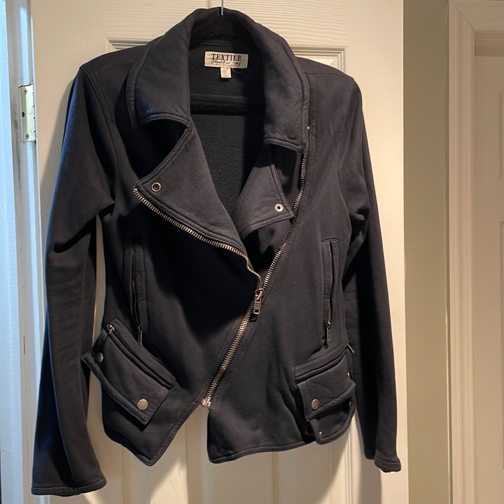 TEXTILE- Elizabeth and James moto style jacket . Size large.